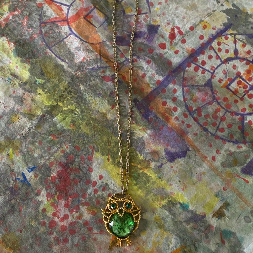 Vintage owl necklace with green stone